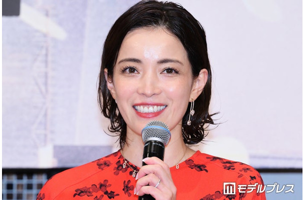 知念里奈(C)モデルプレス
