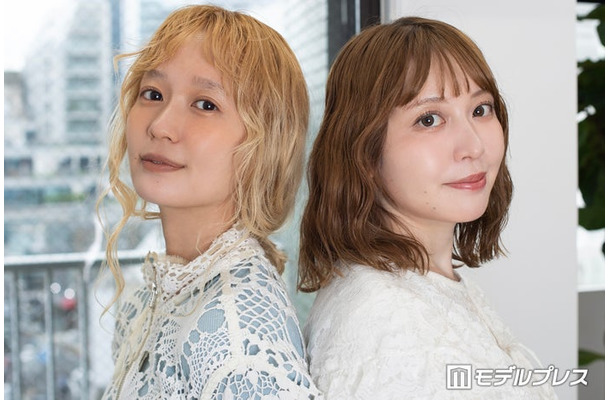 モデルプレスのインタビューに応じた柴田紗希、木村ミサ(C)モデルプレス