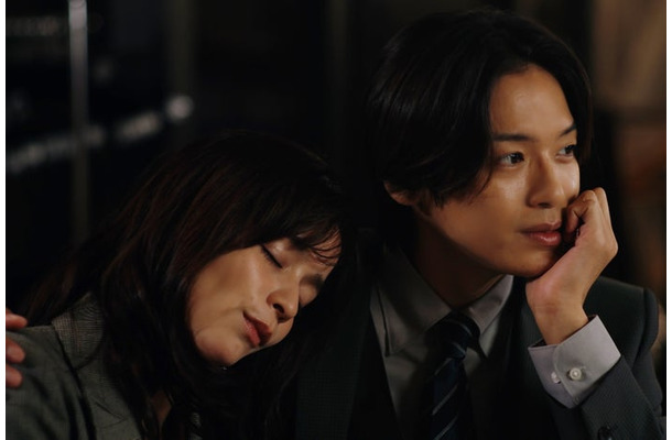 加藤ローサ、高木雄也(C)江國香織/KADOKAWA/テレビ朝日・ストームレーベルズ