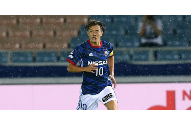 横浜F・マリノス＆川崎フロンターレの両チームでプレーした現役選手