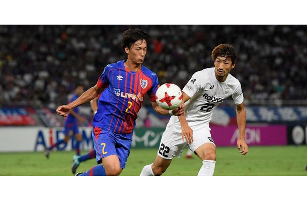 W杯を狙え！FC東京の室屋成、相手DFをなぎ倒した“強引ドリブル”が熱かった