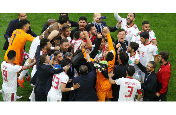 W杯でアジア勢が8年ぶりの勝利！「あの時の日本代表」以来だぞ