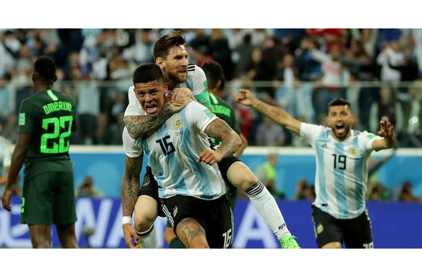 アルゼンチン、W杯で劇的勝利！救世主ロホとメッシのコメントが熱い