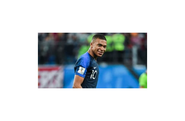 フランス代表FWエンバペ、PSGでの背番号を変更？