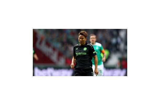 ブンデス、パス成功率と競り合いランキングに日本人選手が！