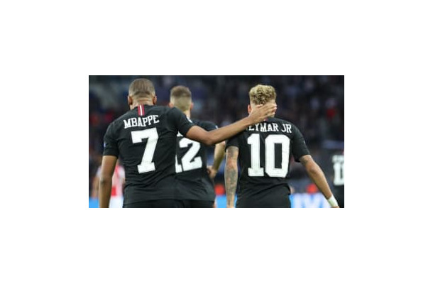 PSG、「3-4-3」システムでCLを戦う？カバーニ抜きで…