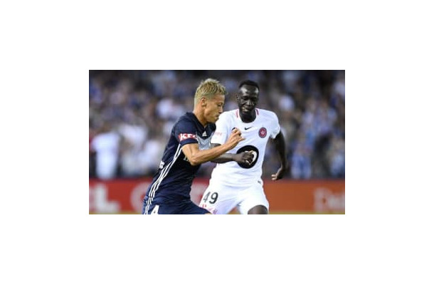 “本田消し”に失敗の元ドイツ代表DF、「降格がないのになぜビビる？」