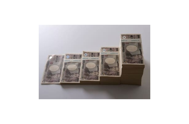 500万円の貯め方を、5つのポイントをあげてお話ししたいと思います。500万円の貯金を作っておきたい理由、家計支出のムダの省き方や資産運用の仕方のコツについても解説します。