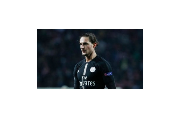 PSG、「夜遊び」発覚のラビオを一時解雇…ユナイテッド戦の最中に