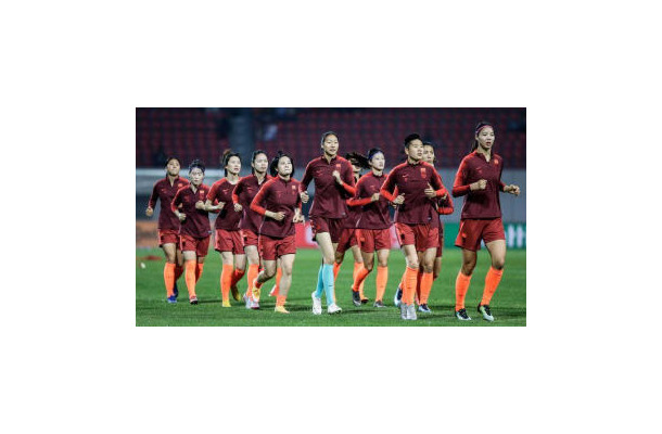 中国、W杯に向かう女子代表に「愛国教育」を施す