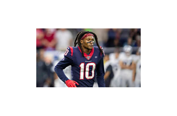 メッシ、すげぇ！なんとNFL選手が憧れて「背番号10番」つける