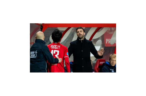 中村敬斗、わずか前半38分で交代…監督も辛かった「ショックシーン」がこれ