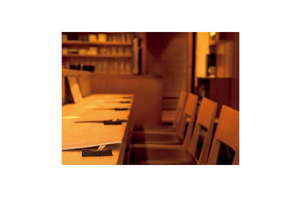 春のあさり鍋を恵比寿の古き良き店で嗜んでこそ大人です