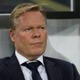 バルセロナ新監督か…クーマン氏、空港に到着する場面がこれ