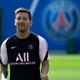 メッシ、PSGデビューは8月末以降か　ずれ込むと現地報道