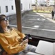 高速バスの個室でAR視聴実験