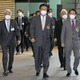 首相、韓国代表団から表敬
