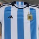アルゼンチン代表、カタールW杯に向けた新ユニフォーム発表！「国の象徴」を背負うデザイン