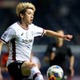 日本代表に大迫勇也は必要！？内田篤人が教える、裏抜けFWにはない「気遣い」