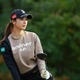 松田鈴英、新垣比菜が首位で最終日ヘ　青山加織は3位