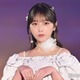 乃木坂46与田祐希、ベッドの中での恋人目線動画に「ドキドキした」「反則級の可愛さ」と反響