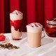 スタバ、ストロベリーと「ジョイフルメドレー」を合わせたフラペチーノやラテがティー特化型店舗限定で登場