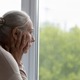 一人暮らしをする親が認知症に。「近所に引っ越してきてもらう」と決めたあと、すぐさま浮上した問題は