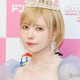 益若つばさ、セルフカットの新ヘア公開「似合ってる」「ヘアカット上手」と反響