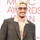 藤井 風、ベルリン満喫ショットに「絵になる」「馴染んでてすごい」と反響