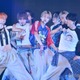 HYBE新グループaoen「TGC」初出演で「応援-HIGH」シグナルソング披露 肉体美に視線集中【TGC2025A/W】