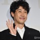大泉洋、芸能生活30周年迎え豪華俳優陣がサプライズ祝福「愛がすごい」「さすがすぎる」と反響