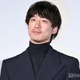 坂口健太郎、初共演の大物俳優が共通点告白「稀有な俳優だなと思います」【盤上の向日葵】