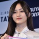 乃木坂46井上和「チェンソーマン」レゼのコスプレで抜群スタイル披露「美脚すぎる」「再現度高い」の声