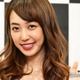 川崎希、長男＆次女の顔出し密着ショット公開 兄妹の距離感に「両親そっくり」「尊い」の声