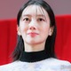 波瑠、高杉真宙と結婚発表後初の公の場 人気俳優の軽妙なトークにツッコミ「私の分も喋って」【北方謙三 水滸伝】