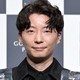 星野源、“激変”韓国メイク姿に反響相次ぐ「新鮮すぎて一瞬誰かと」「今までにないスタイリング」