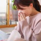花粉症で止まらない鼻水とくしゃみ。原因は「肺」だった⁉弱ったバリア機能には“白キクラゲ茶”がおすすめ