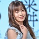 元AKBメンバー、美脚ショットにファン絶賛「可愛すぎる」「衣装センス天才」