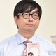 「ラヴィット！」人気芸人、“韓流スター風” 赤髪ビジュアル公開「一瞬誰かと」「ダンディーでかっこいい」と話題