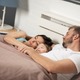 2LDKの親子「川の字」がもたらす、夫婦関係のひずみ。妻を誘っても冷たく手を払われる…「見えない結界」に苦しむ、夫の葛藤と孤独