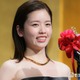 小芝風花「べらぼう」花魁役で感じた“試練”「感情移入しすぎて」美肩のぞくドレスで圧巻オーラ【第34回 橋田賞】