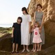 【ユニクロ】セシリー バンセン初コラボ「本日までの先行予約で既に完売」の人気アイテムと色が判明！47歳スタイリストがこっそり教える「サイズ選びのコツ」とは