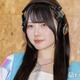 美人インフルエンサーMumeixxx、髪バッサリで人気アニメキャラのコスプレ披露「2次元から出てきたみたい」「再現度レベチすぎる」と反響