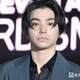 村上虹郎所属事務所が謝罪「女性の問題行動を止めた際の言動が過剰になってしまったとのことです」元交際相手に暴行疑いで書類送検【全文】