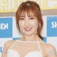 3児の母・熊田曜子、ノースリ×ショーパンコーデで子供達とゲーセンへ「ボディラインが綺麗」「子供と洋服シェアできるの羨ましい」と反響