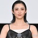 大河「豊臣兄弟！」荒木だし役・山谷花純、オフショルドレス公開「シルエットが素敵」「見惚れてしまう」