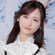 AKB48小栗有以、ノースリ×ミニ丈衣装で美脚輝く「お人形さんみたい」「どの角度から見ても可愛い」と反響