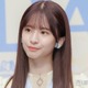 乃木坂46菅原咲月、圧倒的美脚際立つソファショットにファン悶絶「スタイル抜群」「透明感が半端ない」