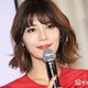 「テラハ」島袋聖南、家族との夏の思い出写真「美男美女揃いですね」「ラブラブ」