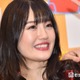 “可愛すぎる新喜劇女優”小寺真理、美脚際立つミニスカ路上ショット公開「スタイル抜群」「大人っぽくて素敵」の声